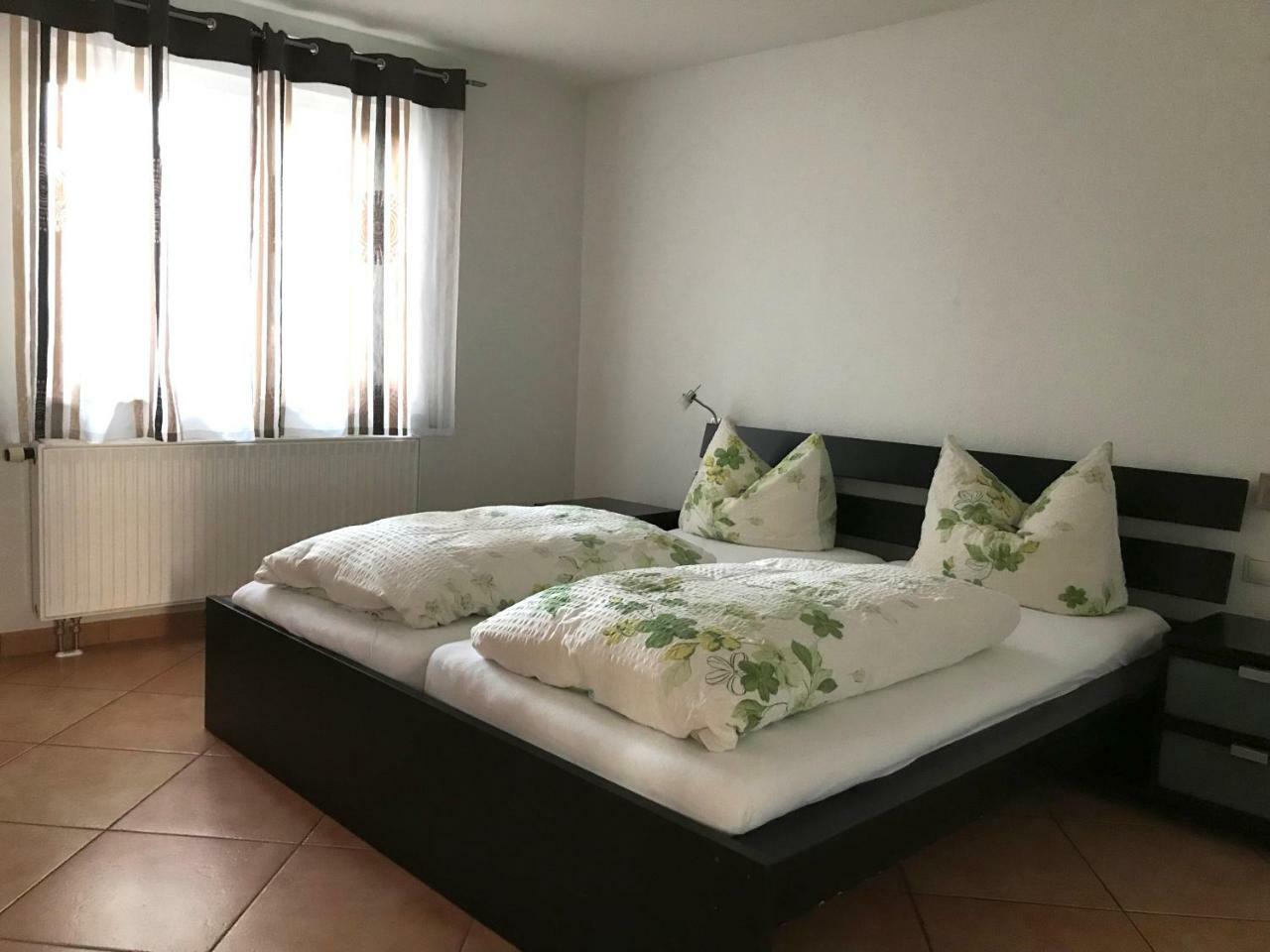 Gaestehaus Am Bach Руст Экстерьер фото